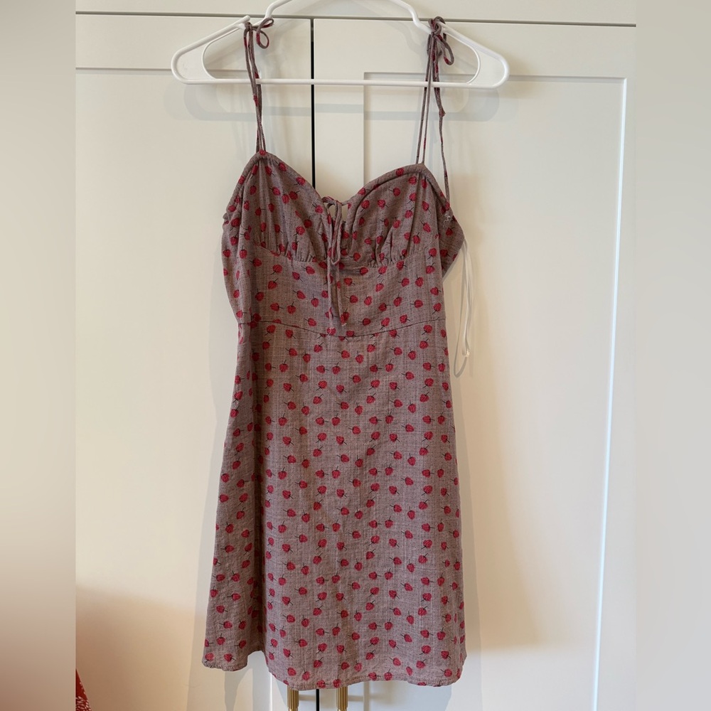 grey & red patterned mini dress